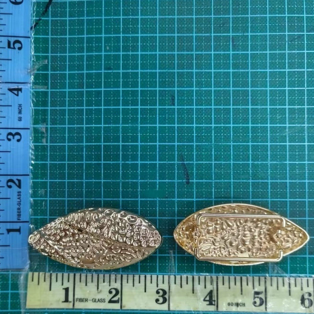 Artisan-Crafted Textured Oval Buckle