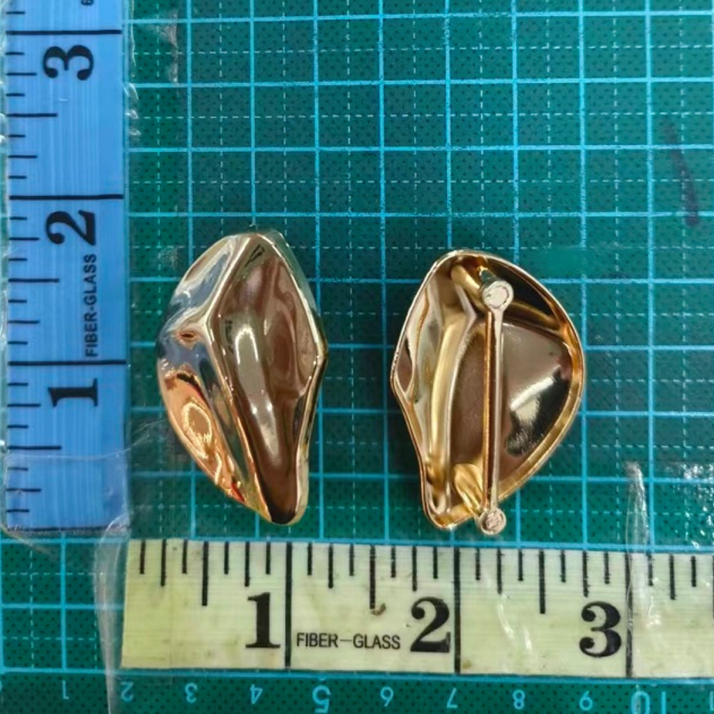 Luxury Gold-Tone Sculptural Buckle