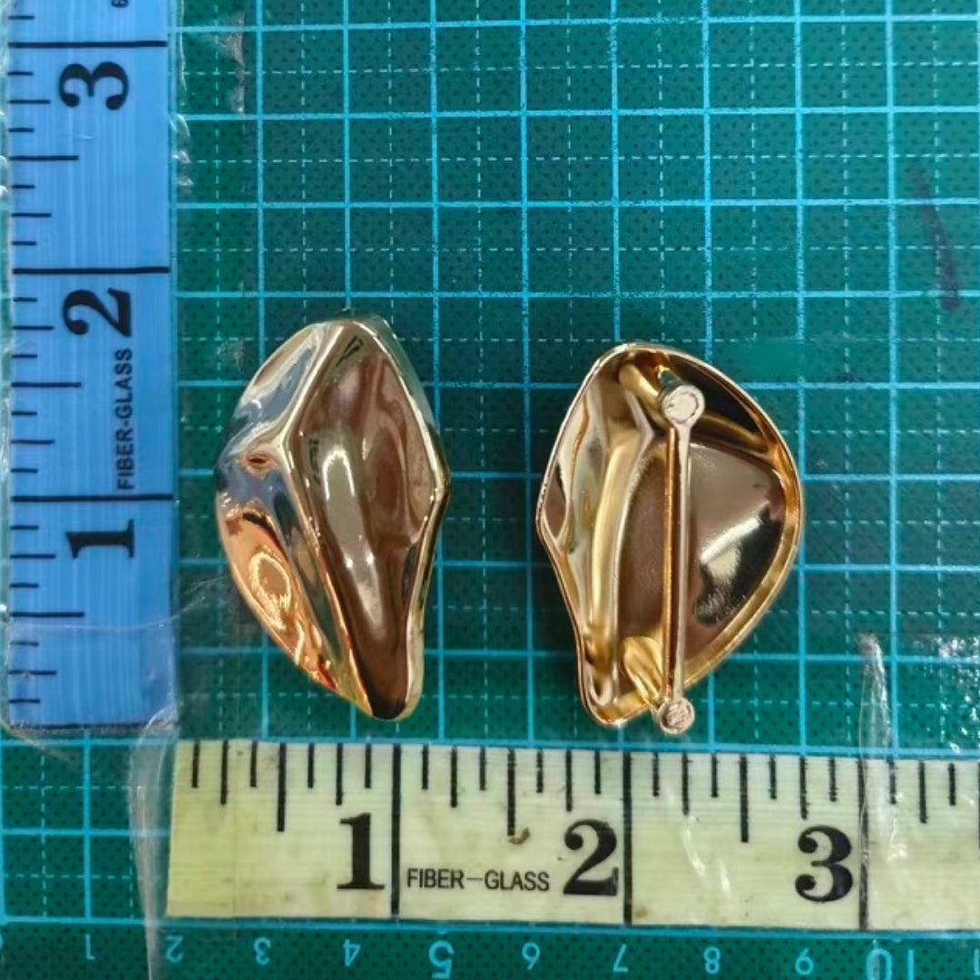 Luxury Gold-Tone Sculptural Buckle