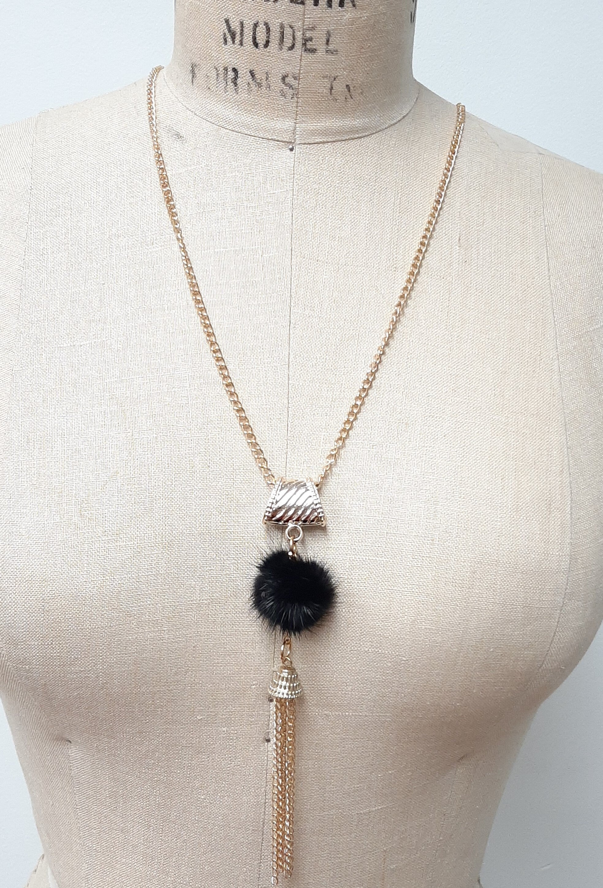 Feather Suede Necklace / Statement Necklace / Feather Tassel Necklace / Trendy Necklace