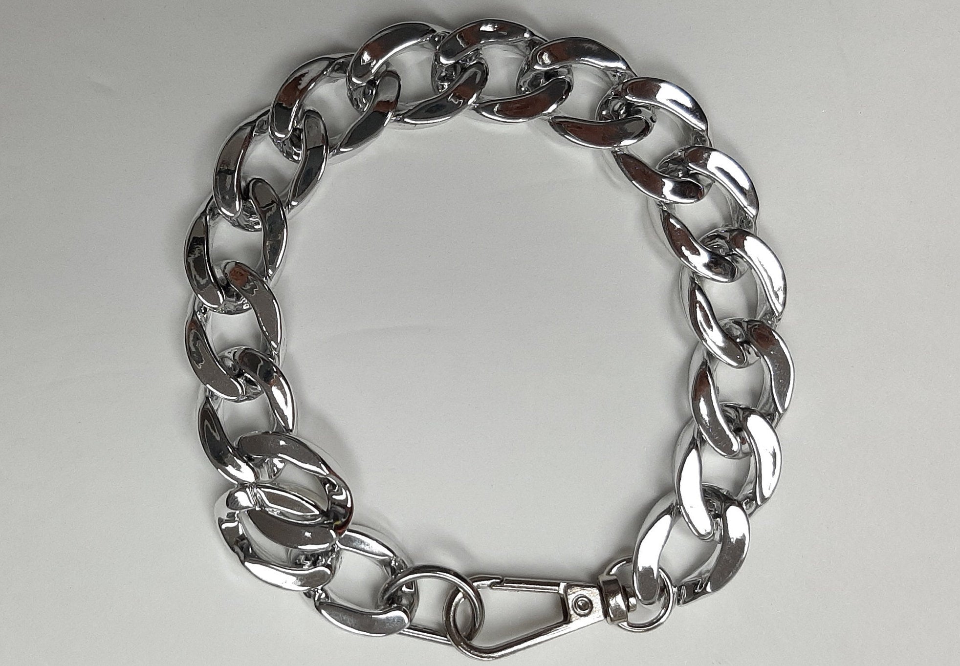 Chunky Gold Curb Chain Bracelet ,smooth gold curb chain bracelet ,gold Sliver and Gunmetal  link chain bracelet