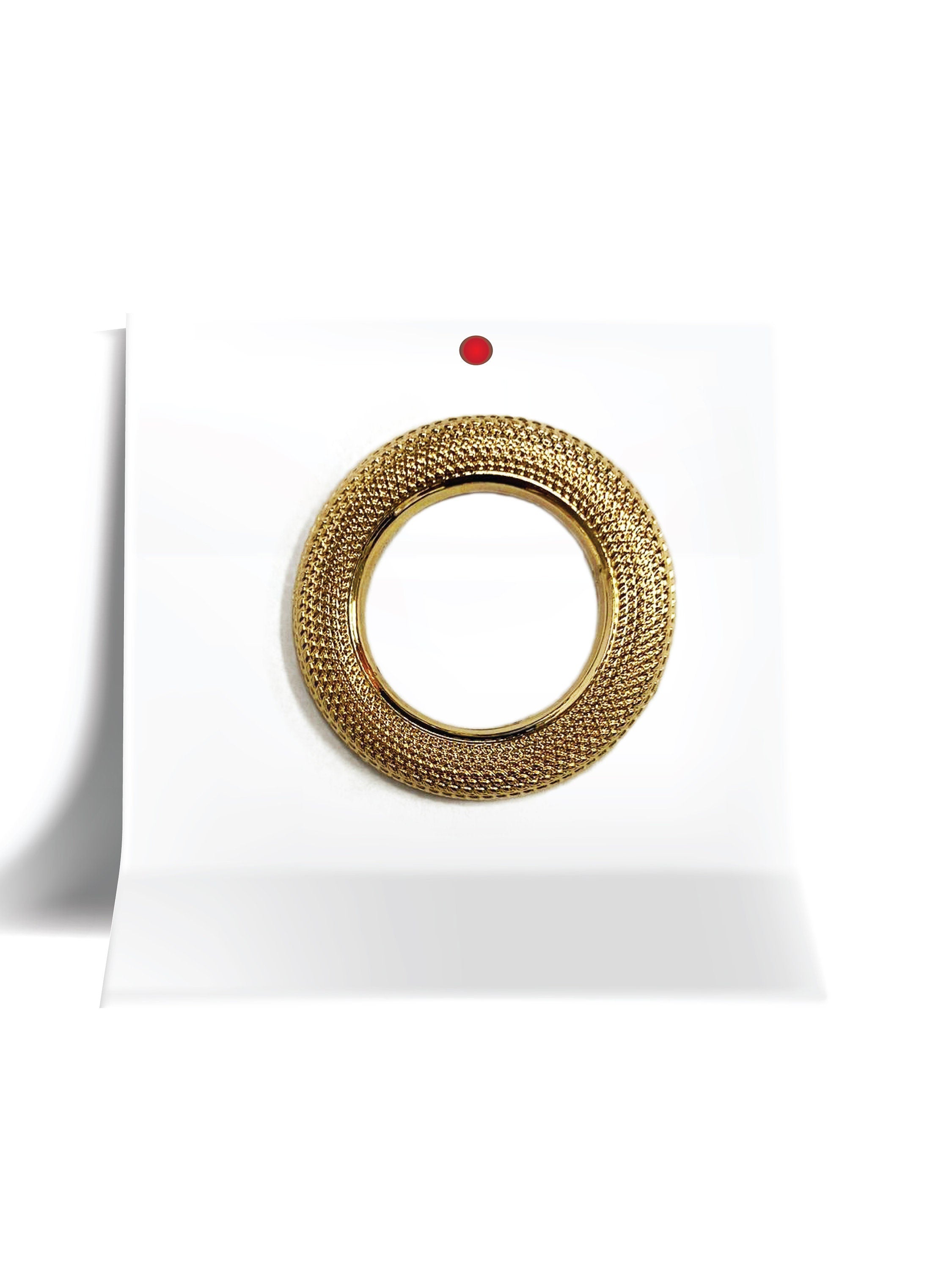 Exclusive Gold Buckle & Textured O rings Metal, Unique and Shiny Gold Finish